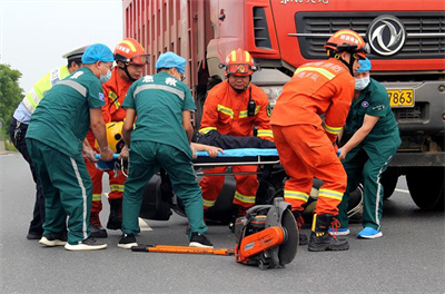 红安沛县道路救援